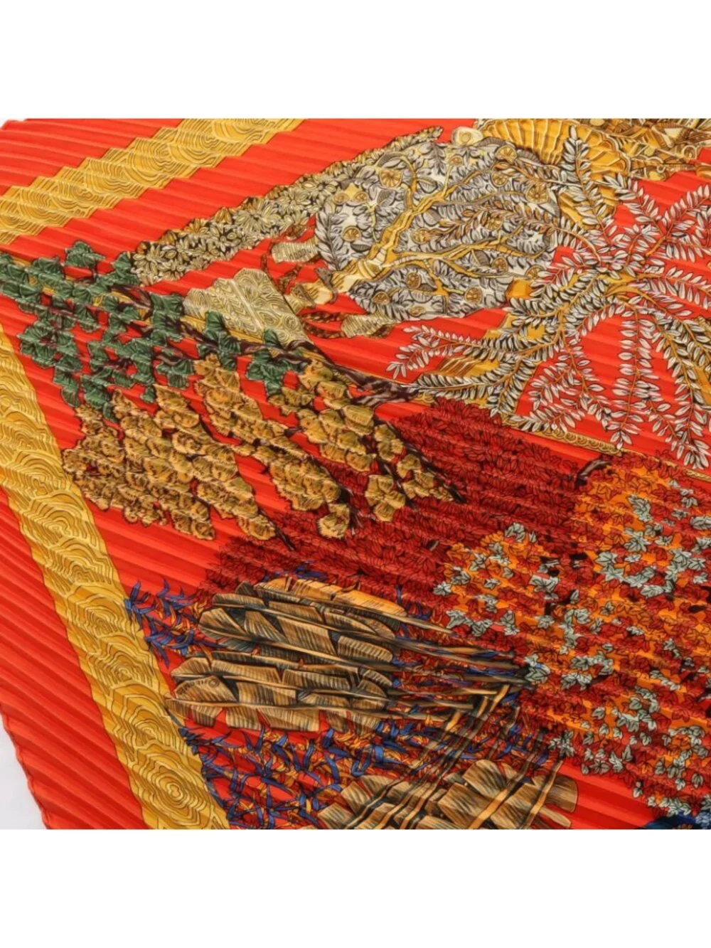 Hermes Scarf Carre Pliss les Legendes de L'arbre Pleats Silk